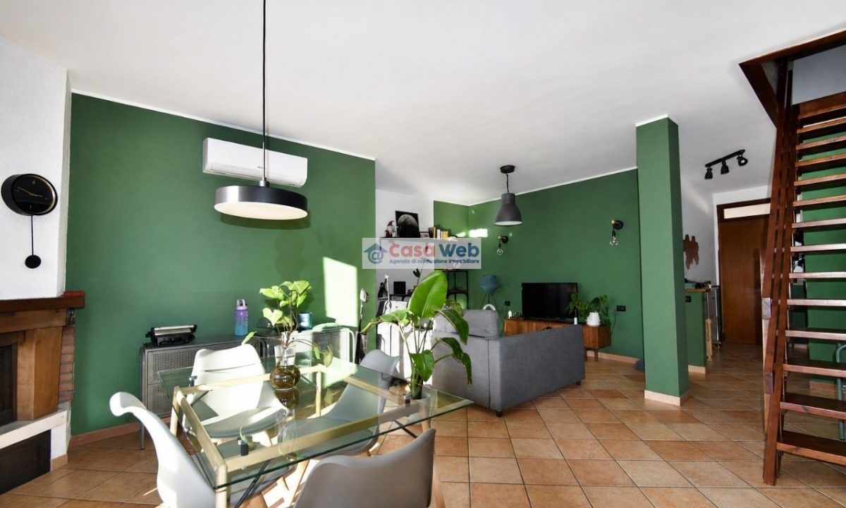 02-1 Soggiorno
