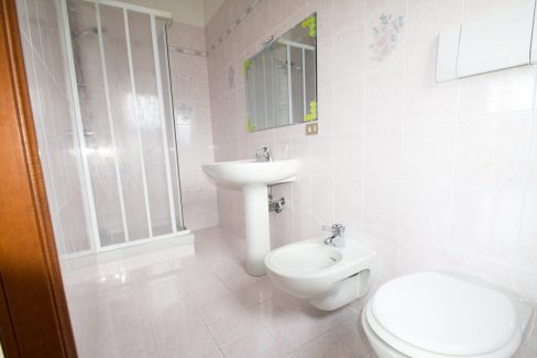 07-1 bagno annesso camera_10