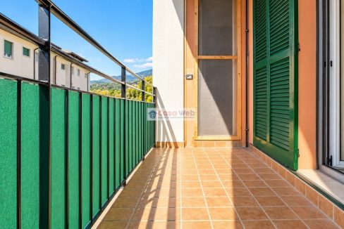 08-1 Balcone
