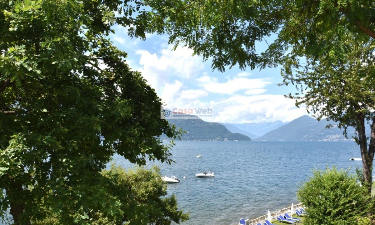 Lago-spiaggia Monte S