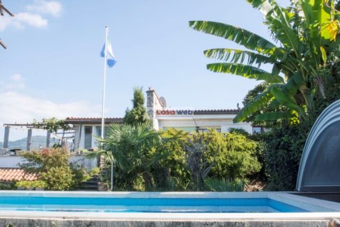 10-4 Piscina