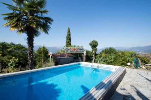 10-1 Piscina
