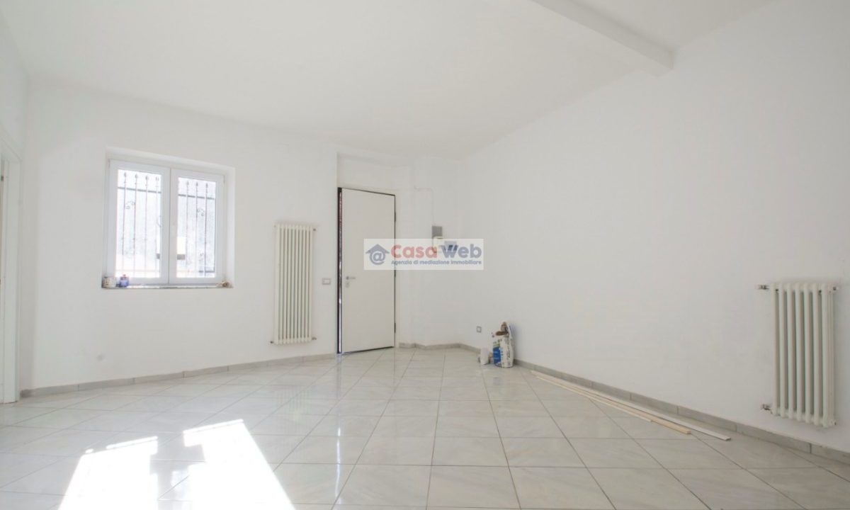 02-2 Soggiorno-cucina