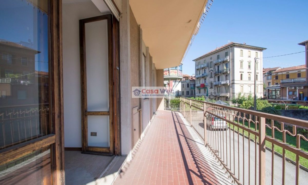 07-2 Balcone