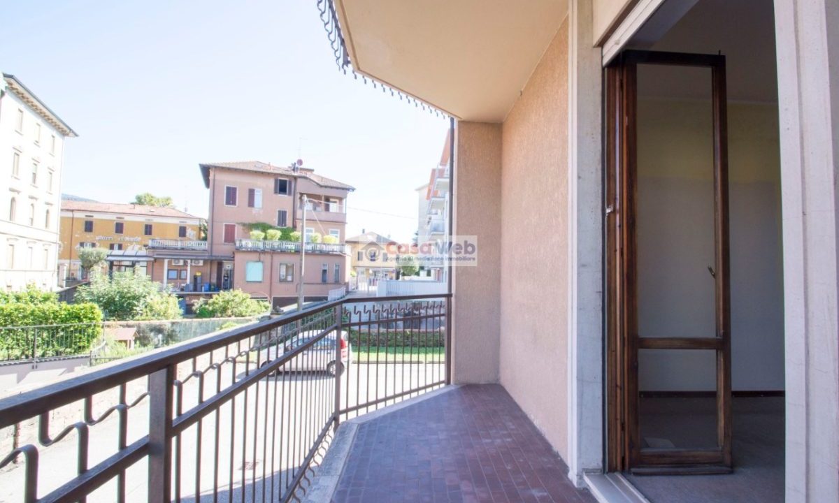 07-1 Balcone