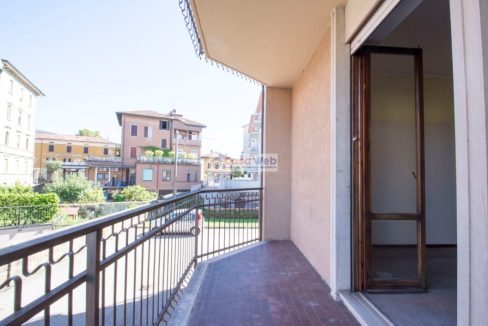 07-1 Balcone