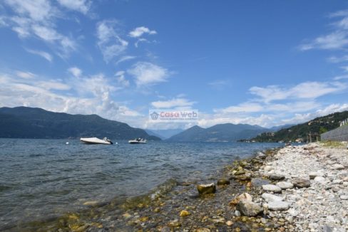 Lago-spiaggia Monte S