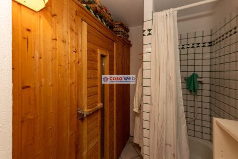 12-1 Sauna