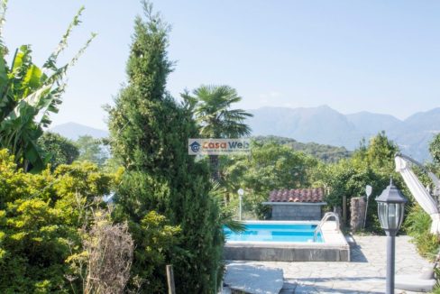 10-3 Piscina